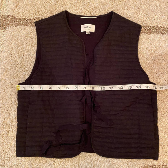 Aritzia Wilfred Black Quilted Vest - Picture 5 of 9